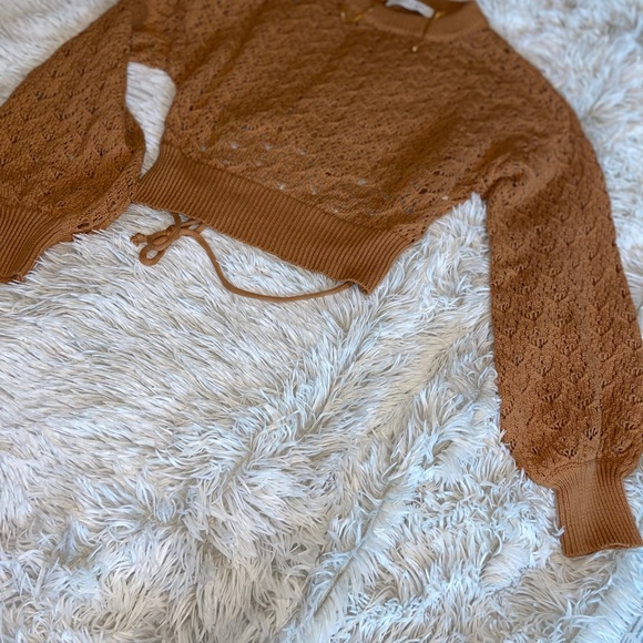 Cross-Back Sweater - Picture 3 of 7